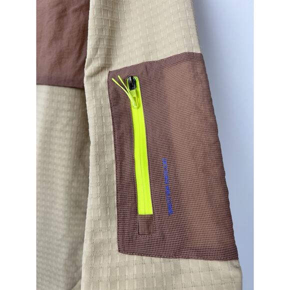 Lululemon Women's 4 Grid Fleece Hiking Overshirt Beige Snap Pockets Gorpcore - Picture 7 of 10